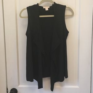 Black hooded vest